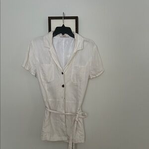 JM Collection White Casual Button Down Shirt